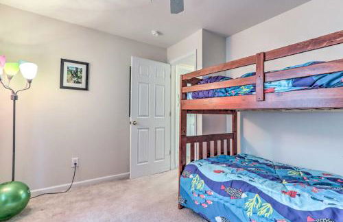 Community Pool and Dock Lake of the Ozarks Condo! - Foto 18