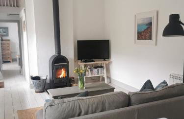 The Flower House - Photo 6