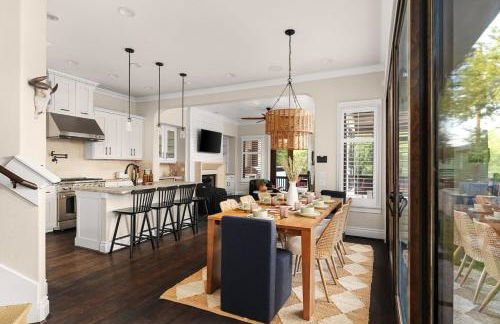 Sunset Saloon - Pool Outdoor Theater & Ping Pong - Foto 9