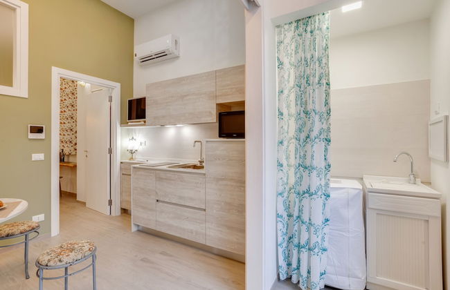 MADAME BARI' Apt a step from the sea - Foto 14