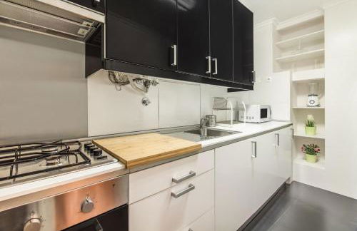 2BR at Chiado Historical Heart of Lisbon - Foto 13