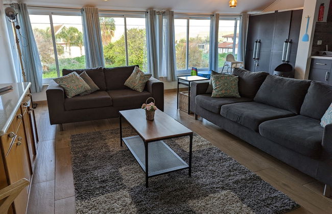 Villa BaGalil 3BR Retreat by Sea N' Rent - Foto 10