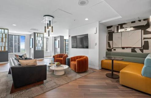 Cozy 2 bedroom condo by lakeshore - Foto 20