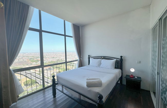 Good Location And Relaxing 1Br Apartment At Aryaduta Residence - Photo 1