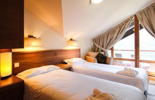 Exceptional 3 bed Penthouse with fireplace and stunning views - Foto 66