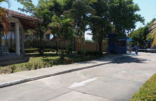 Sinta-se em casa! Lindo Ap para você e sua família - Foto 33