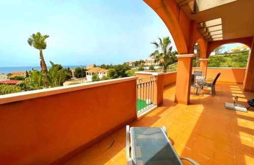 Sea view apartment with garden Mojon Hills - Foto 4