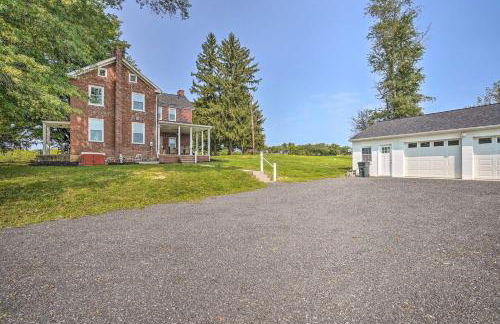 Upscale Country Home with Fire Pit in Taneytown! - Foto 29