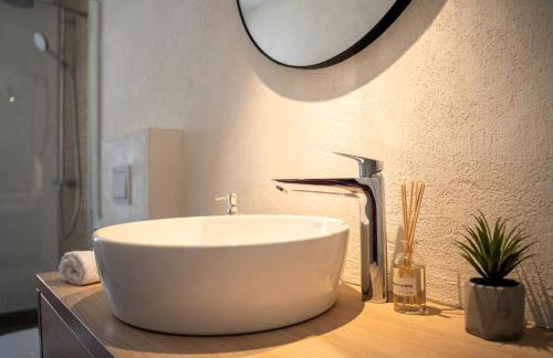 Seafront Villa Serenita - Photo 13