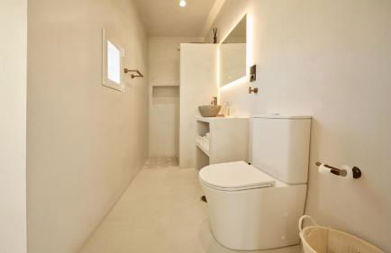 VACATION MARBELLA I Villa Moss, Golf-front, Swimming-pool, Minutes from the Marina and the Beach - Photo 54