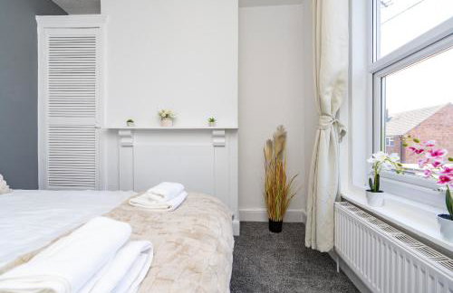 Open Mind Property - Hot Tub, 7 Beds & Free Parking - Foto 35