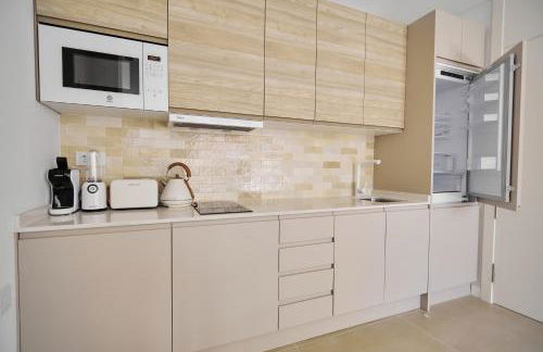 Slow Home Apartments - Photo 42