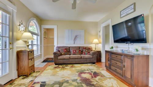 Turtle Cove Bay Beach House about 13 Mi to Buffalo! - Foto 5