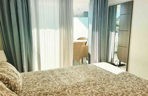 Duplex Piscina y Parking MasBlau Beach by Host&Joy - Foto 11
