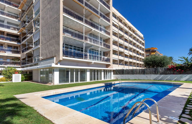 3 bedroom Apartment in Sant Vicenç de Montalt with swimming pool and garden - Photo 20