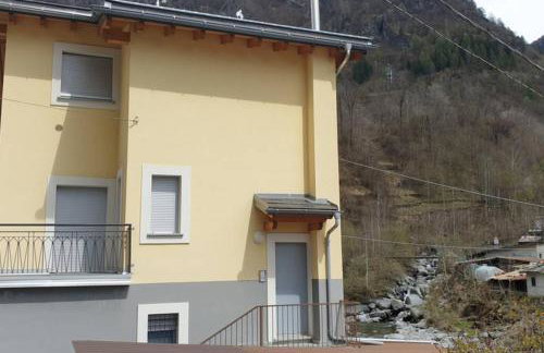 LA FINESTRA SUL FIUME-GRAZIOSA MANSARDA.CIR 014O74 - Foto 30