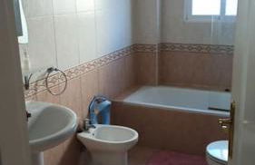 Casa Los Olivos, villa with a pool - Photo 12