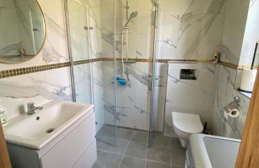 Domek pod lipami - Foto 11