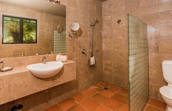 Coastal Chalet Suites - Foto 14