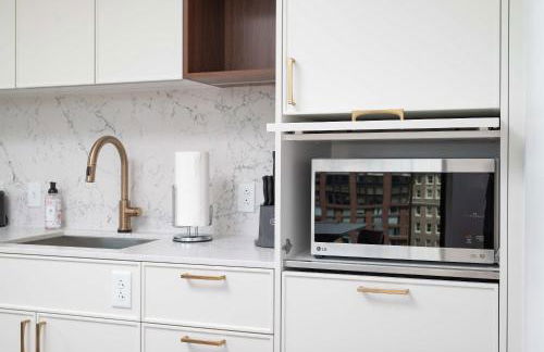 Back-Bay Lux Central 2BR Condo with Rooftop and Parking - Foto 20