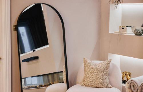 Luxury Fulham Townhouse with a Bar & Games Room - Foto 62