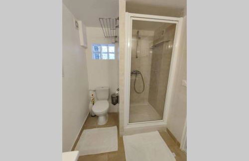 F2 Parking privé, Wi-Fi Netflix - Foto 8