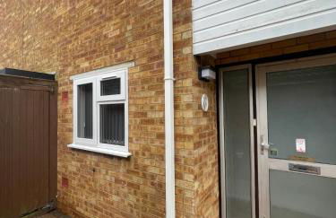 Spacious 3 Bedroom Home in Bletchley - Foto 1
