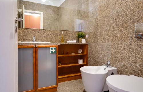 Skyview 2BR with Balcony and Garage - Foto 24