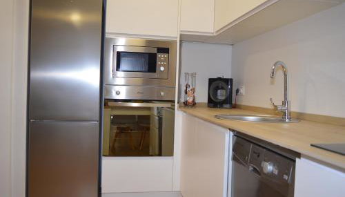 Floridos Playa Piso reformado de 2 habitaciones a 50m de la playa - Foto 3, stove, dishwasher, pet friendly, toaster, minibar