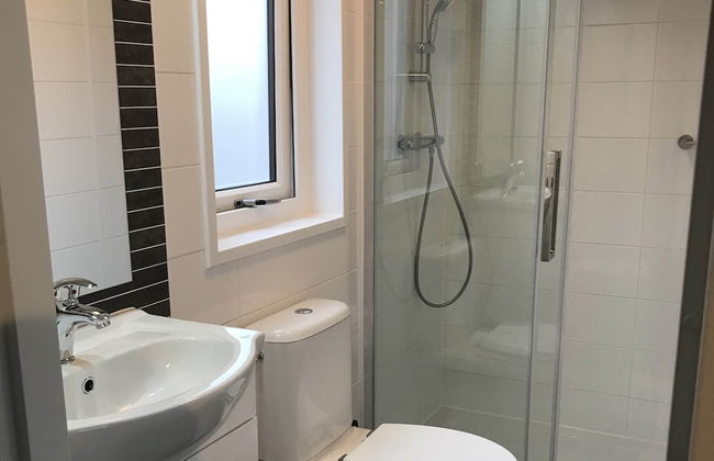 Peaceful Forest Chalet - Photo 11