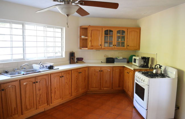 Sea Grove Villa - Photo 14