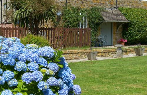 Admiral's Cottage - Photo 10