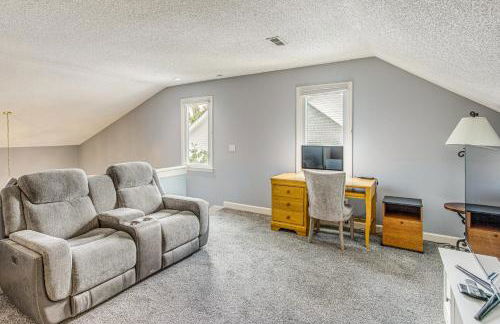 Marina and Pool Roomy Golf-View Home in Southport - Foto 24