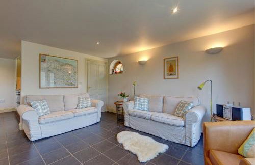 Riding Stable, Rookery Farm - Photo 4