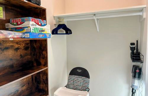 Alpine Escape Luxury Retreat, Hot Tub, Walkable, Mountain Views, 3 King Beds - Foto 20