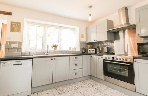 Belgrave House - Photo 18