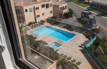 31 night required rental Waterfront penthouse 180 ocean view - Foto 27