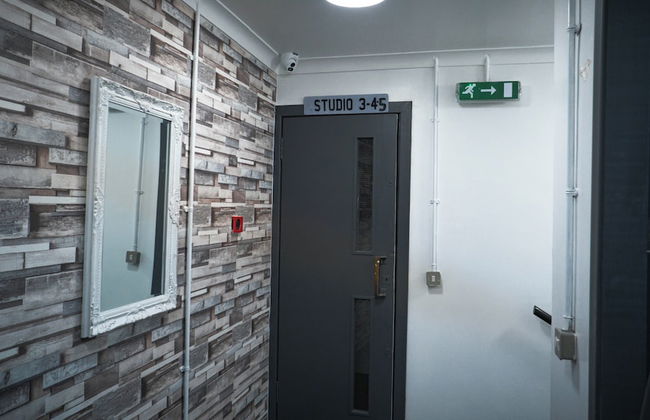 VR Apartments - Photo 73