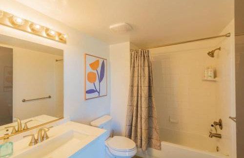 Modern Downtown SD Apartment Stunning City Views - Foto 23
