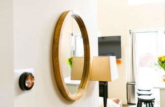 LUX Modern Chalet, Pool & Hot Tub, 10 Mins to the Mountain & Incredible Views - Photo 18