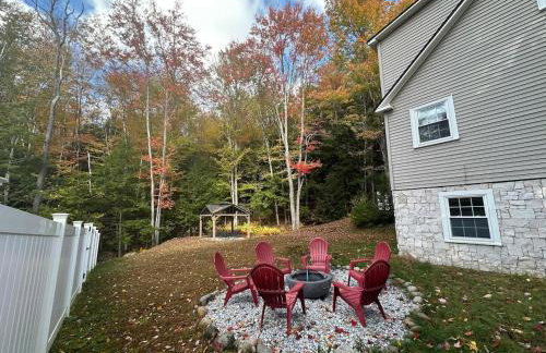 Pet-friendly Rustic Mtn Home PLUS Apt - Foto 15