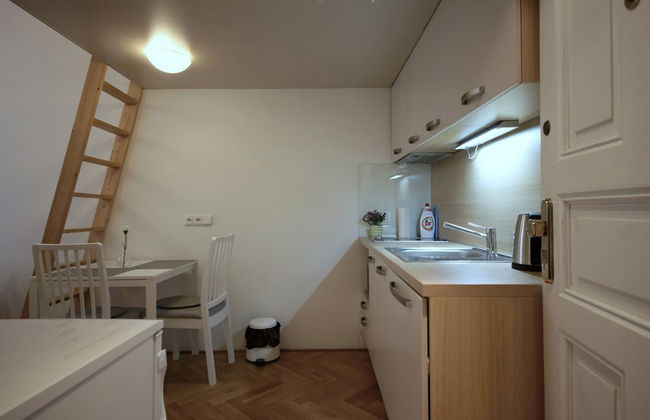 City Castle Aparthotel - Foto 7