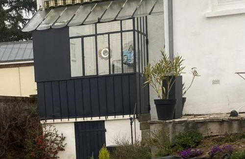 Maison rénovée à Moulins avec jardin et véranda - FR-1-489-469 - Foto 32