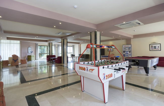 MS Apartamentos Puerto Marina - Photo 50