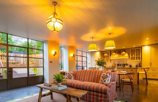 The Writers Retreat - 5 Beds Parking Much More - Foto 1