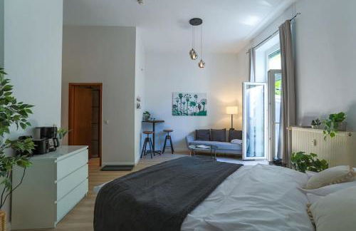 Cozy-Livings Altbau mit Terrasse und Küche am Stadtpark - Foto 3