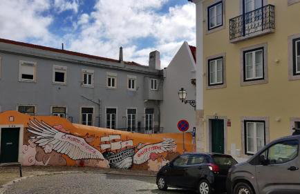 Camoes Central Lisbon Apartment - Foto 13