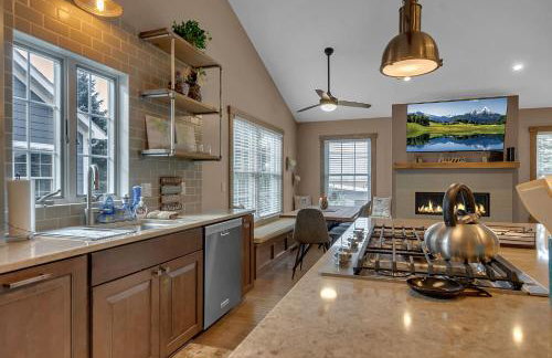 Luxurious 3-Bedroom Townhouse Walk to Village - Foto 30