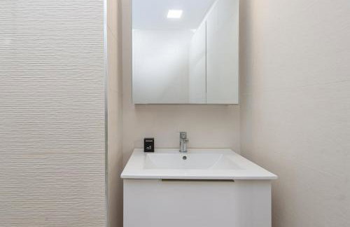 Nice, 3-room refurbished apartment near train station - Foto 21