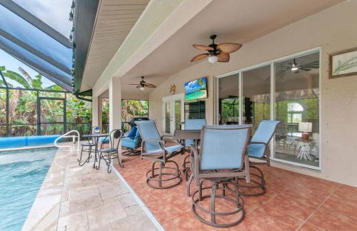 Modern Luxury Retreat in Naples - Photo 30